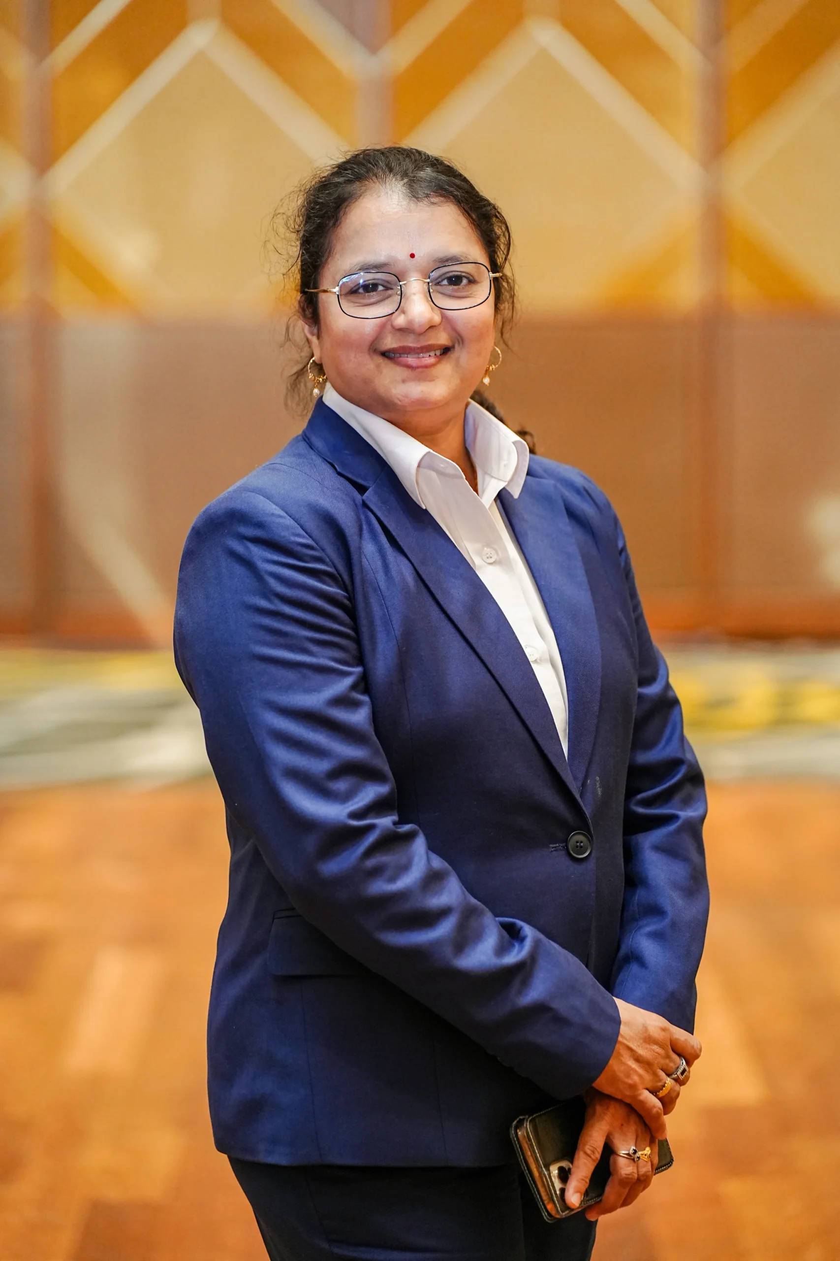 Ms Vanitha